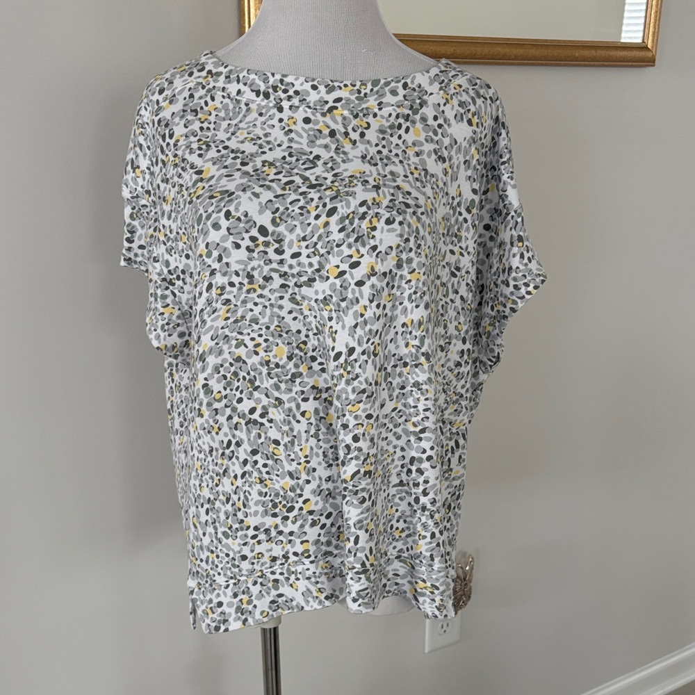 Chic Women's Patterned Blouse in White and Yellow
